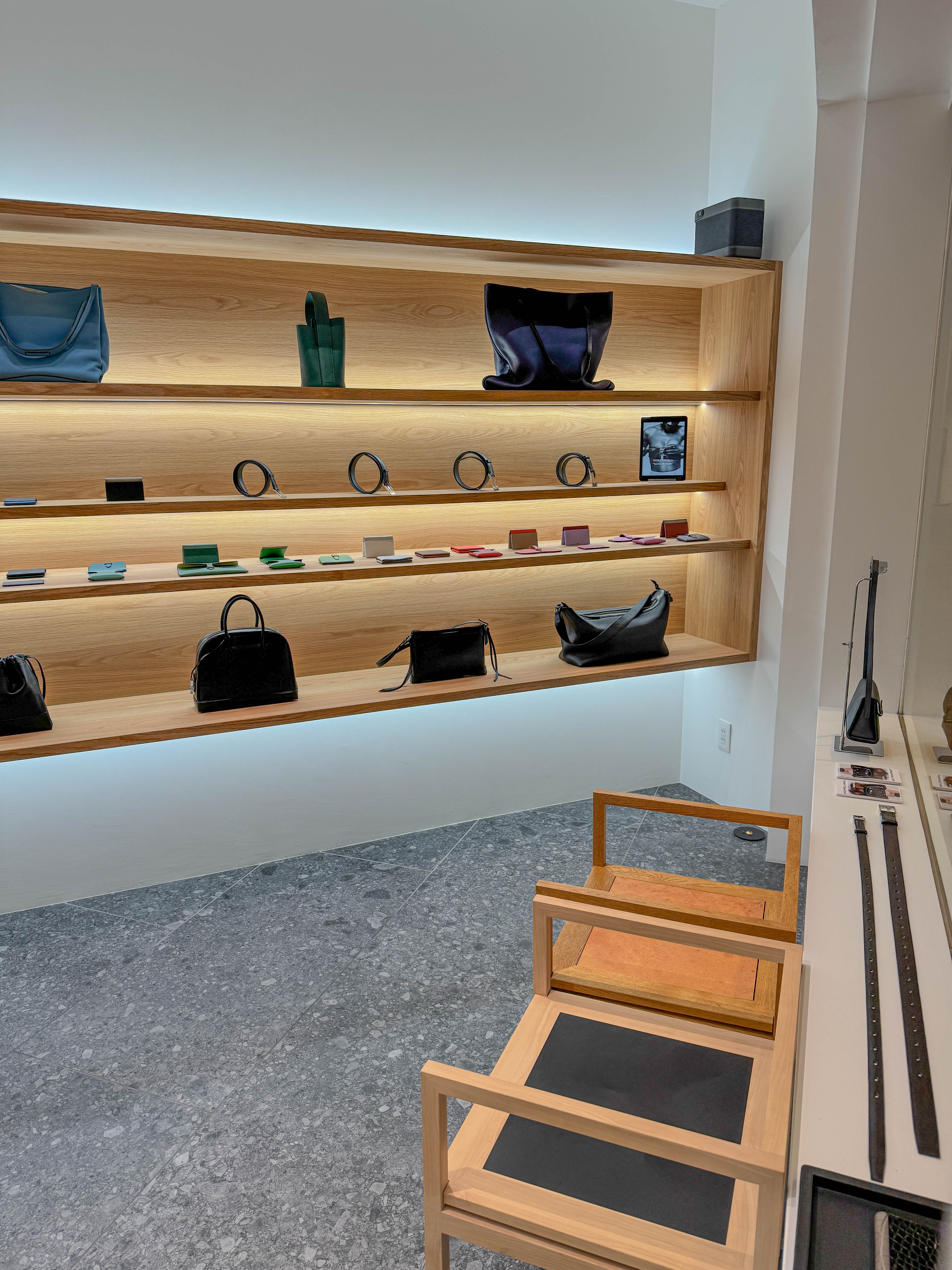 New showroom - HARK KYOTO HERBIS OSAKA