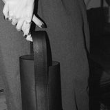 [Pre-order] Hand Bag Petit Loire "Ouvrir"