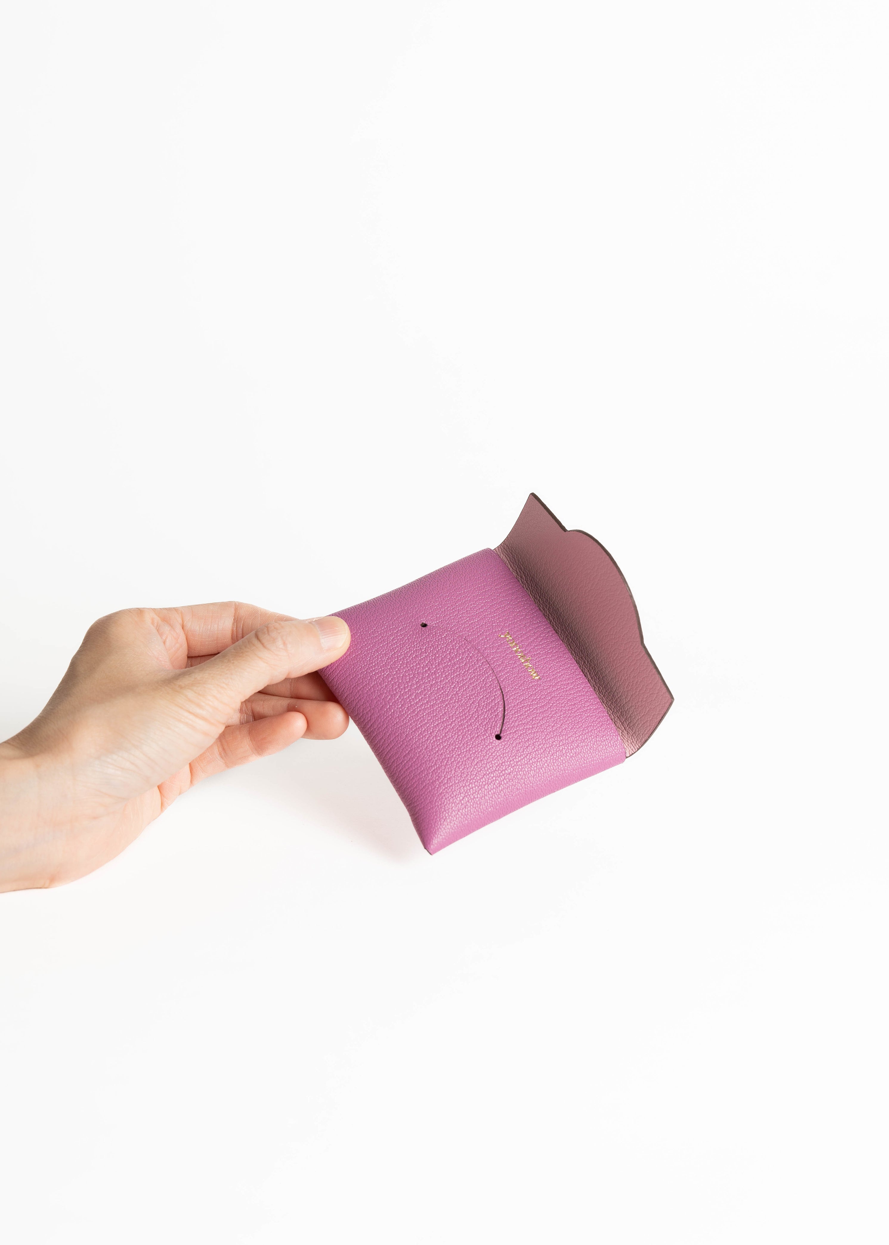 コインケース　オシャレ　ミニマム　ピンク　ロゼ　coin case pink rose pink minimal designer 