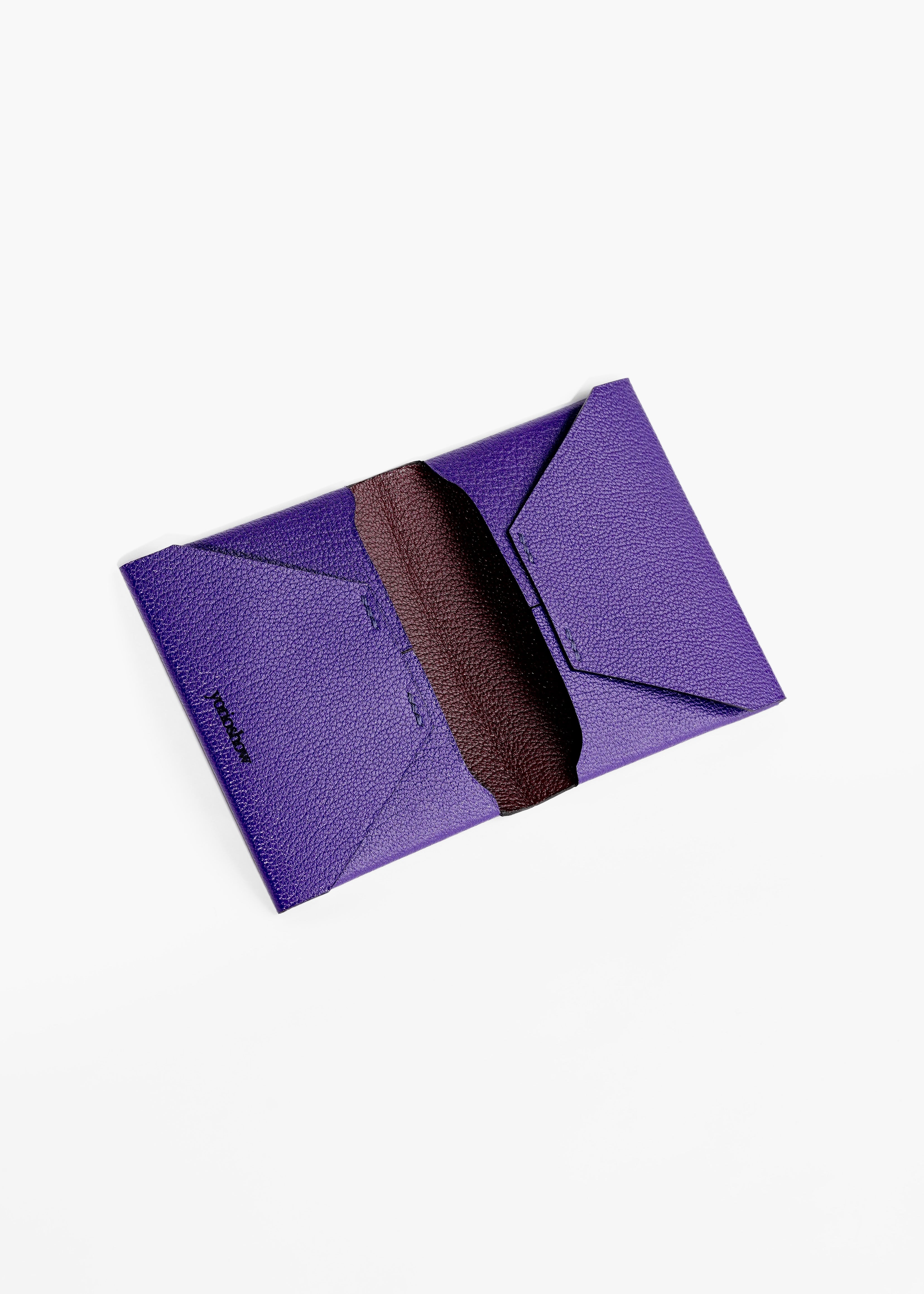 compact wallet minimal fashion designers purple コンパクトウォレット　財布　ミニマム　デザイナーズ　オシャレ　パープル　ファッション　おすすめ　見たことない goatskin 山羊革　フランス　