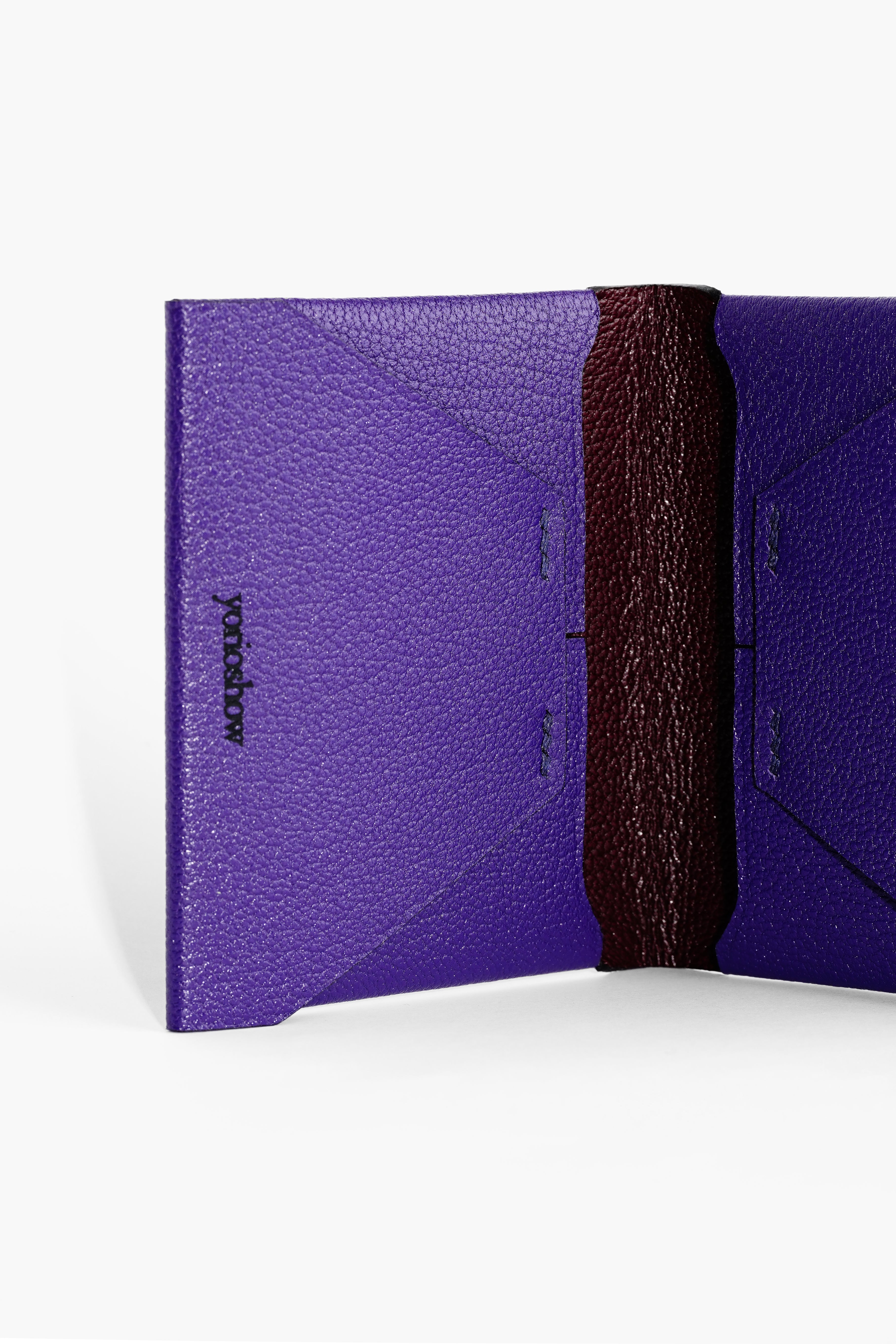 compact wallet minimal fashion designers purple コンパクトウォレット　財布　ミニマム　デザイナーズ　オシャレ　パープル　ファッション　おすすめ　見たことない goatskin 山羊革　フランス　
