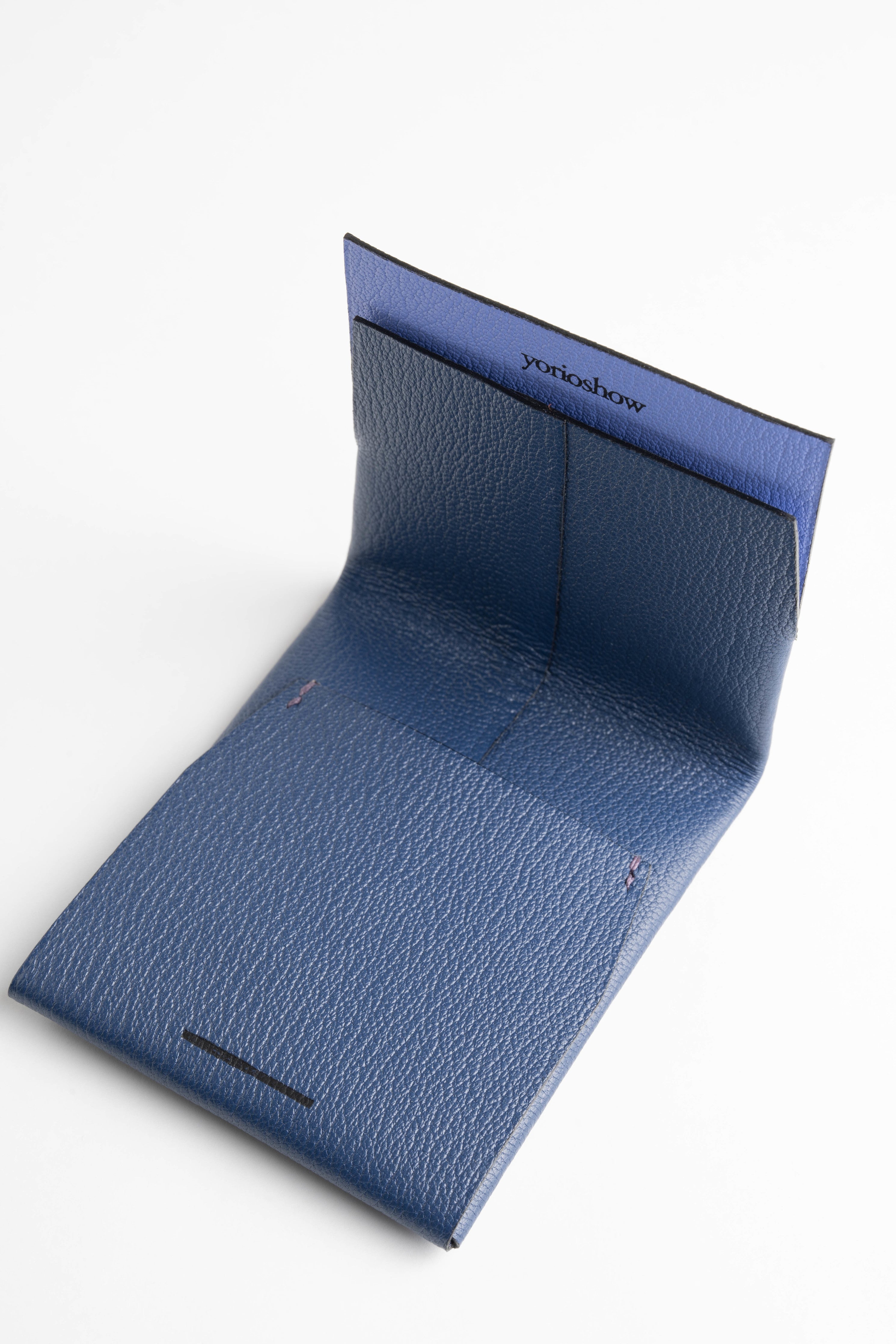 compact wallet minimal fashion designers blue コンパクトウォレット　財布　ミニマム　デザイナーズ　オシャレ　ブルー　ファッション　おすすめ　見たことない