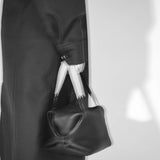 【Pre-order】Hand Bag "Square"