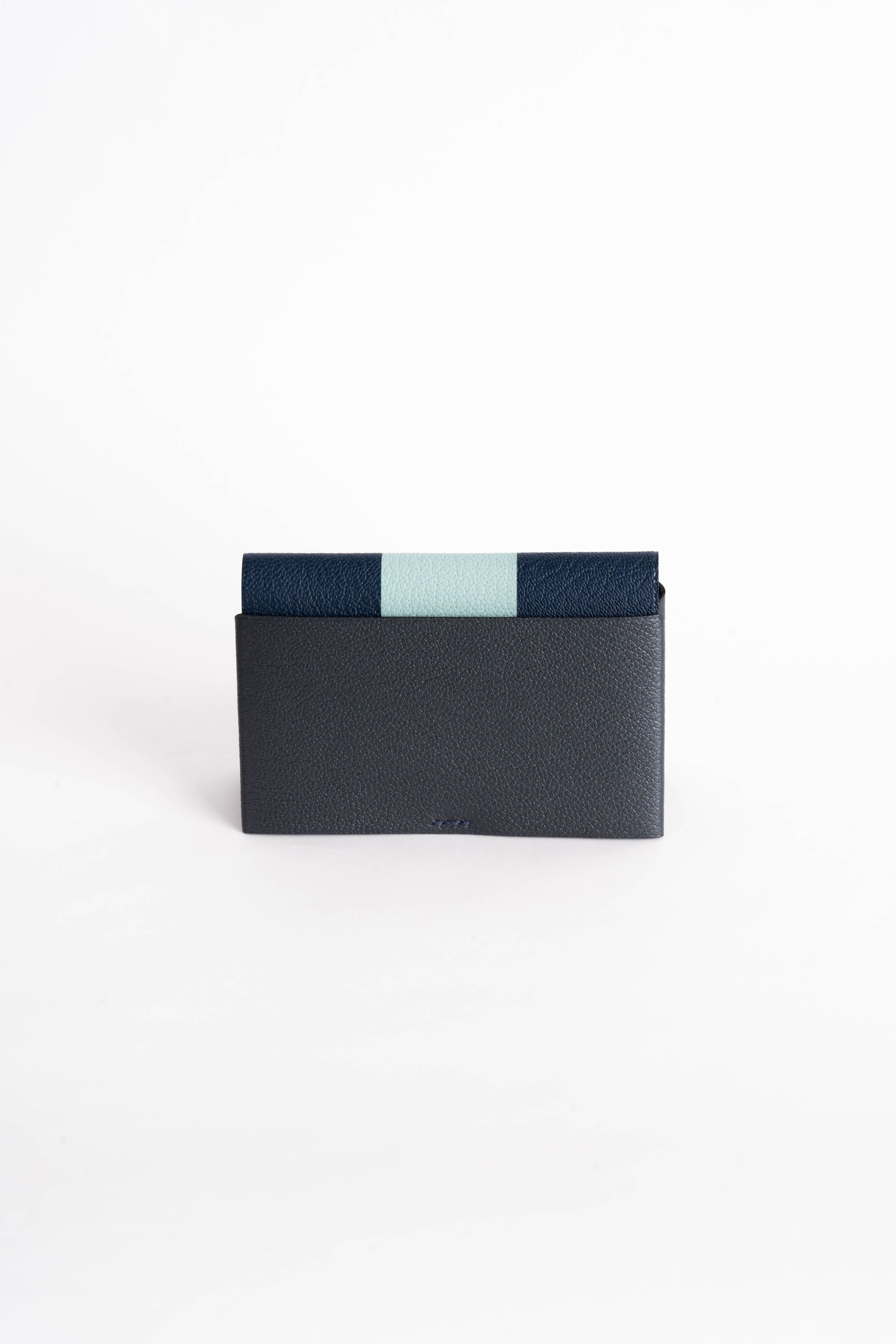 カードケース　グレー　名刺入れ　レザー　ギフト　card case gray　ブルー　おすすめ　デザイン　オシャレ ミニマム minimal