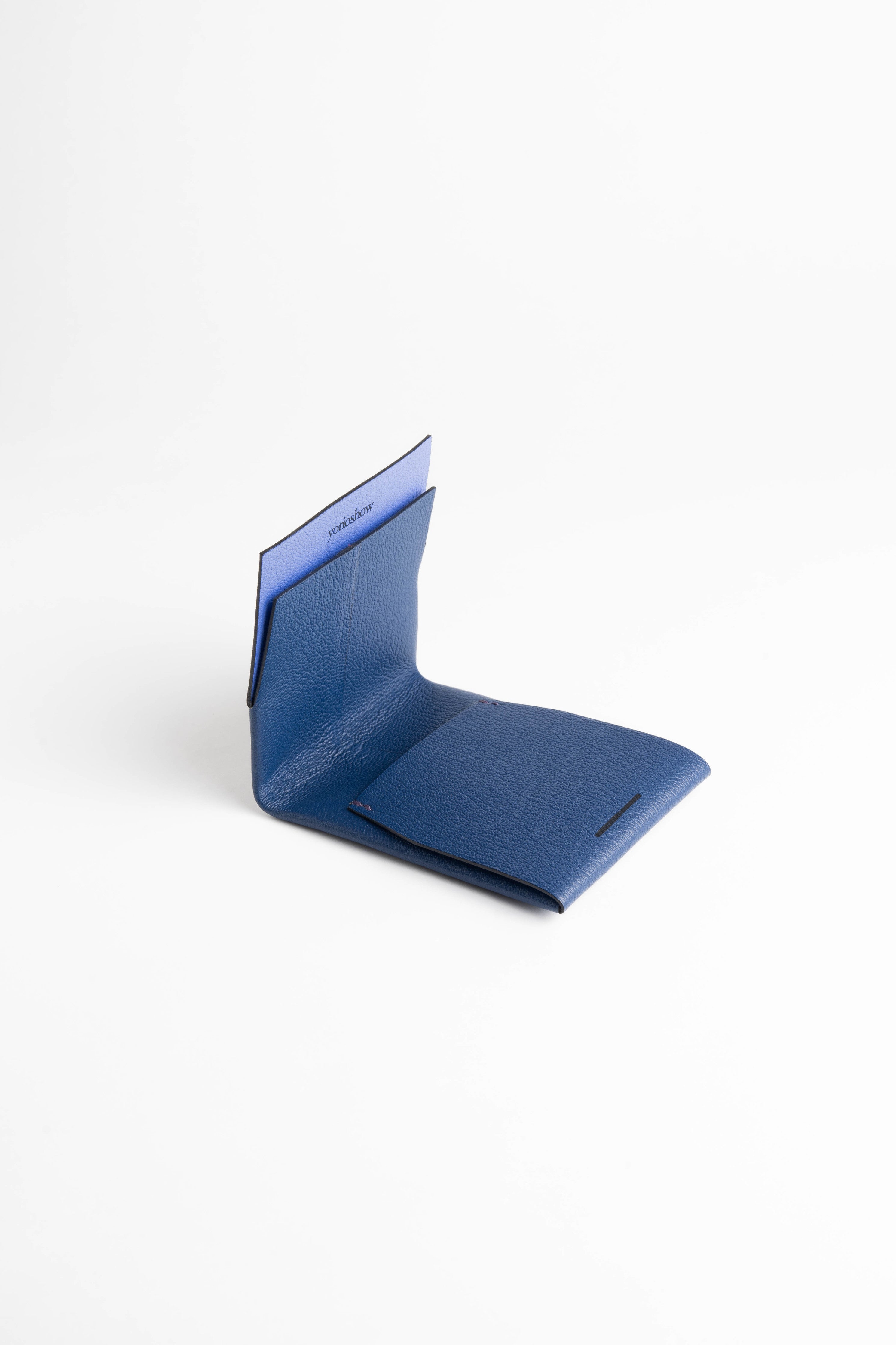 compact wallet minimal fashion designers blue コンパクトウォレット　財布　ミニマム　デザイナーズ　オシャレ　ブルー　ファッション　おすすめ　見たことない